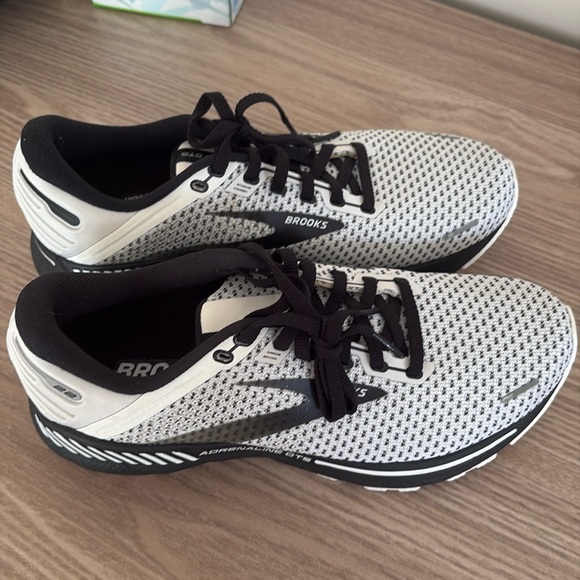 Brooks Womens Running Sneakers 8.5 - Picture 1 of 4